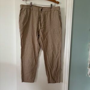 Banana Republic Men's Tan Pants size: 38